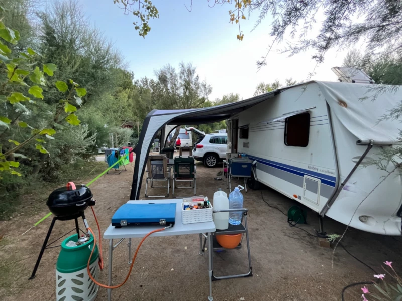 Hobby Hobby 500 KMFe Wohnwagen - Thun, Schweiz