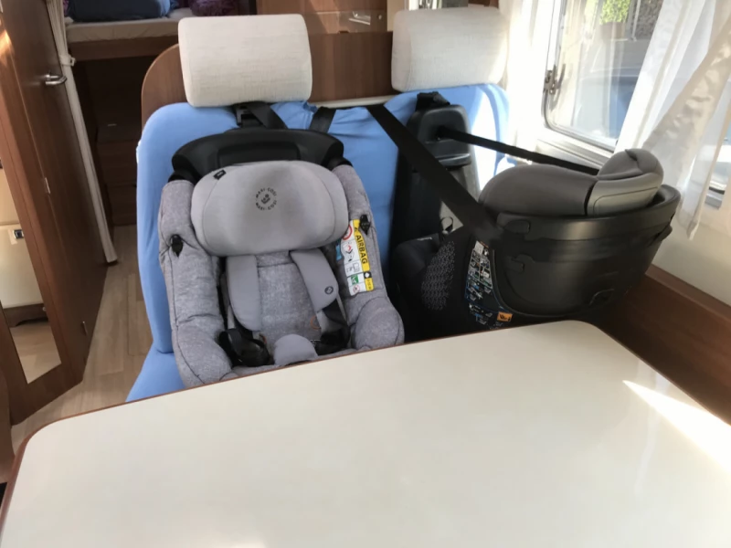 LMC Explorer Comfort I675 Wohnmobil - Menziken, Schweiz