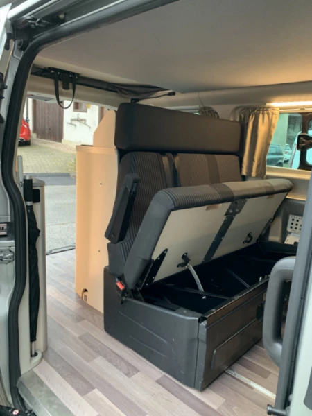 Ford Nugget Campingbus - Arisdorf, Schweiz