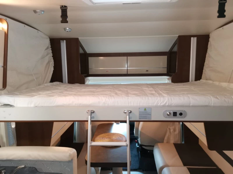 XGO 99Plus Husbil - Läufelfingen, Schweiz