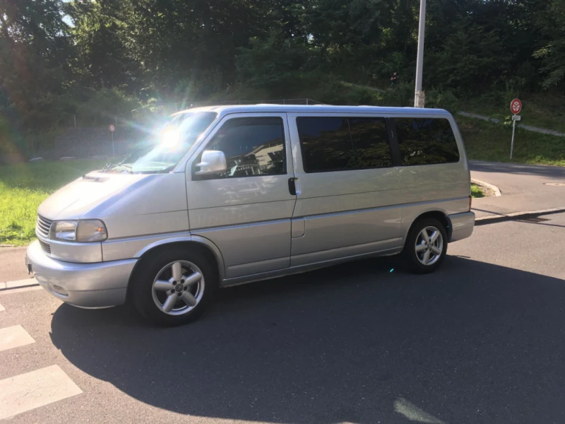 VW Volkswagen T4 Caravelle Camper Campingbus - Luzern, Schweiz