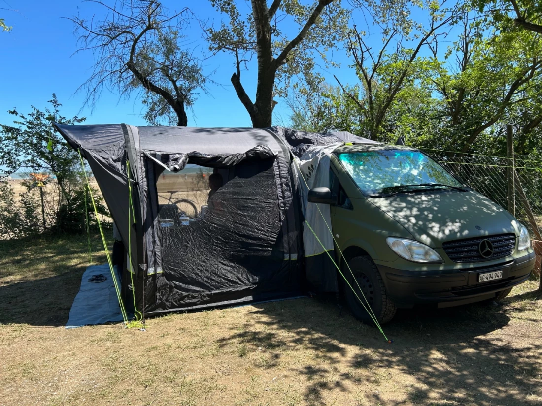 Photo of the vehicle