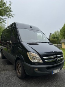 Photo of the vehicle
