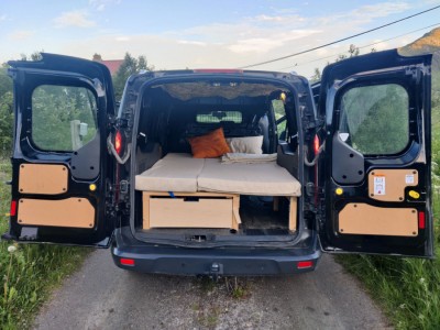 Photo of the vehicle
