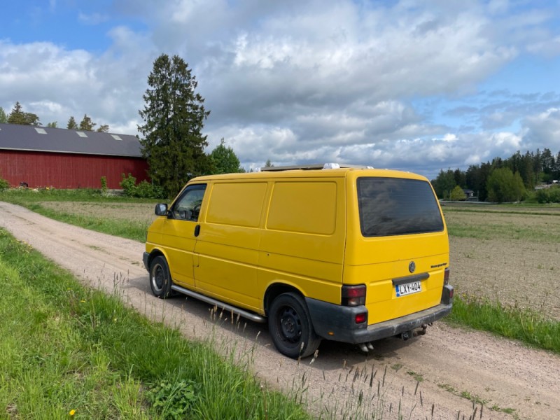 Photo of the vehicle