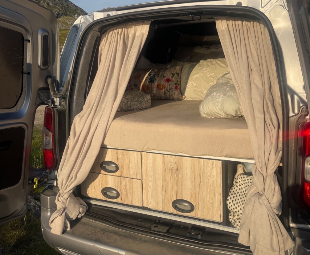 Photo of the vehicle