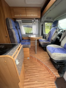 Citroën Pössl 2Win Campervan - Gwatt, Switzerland