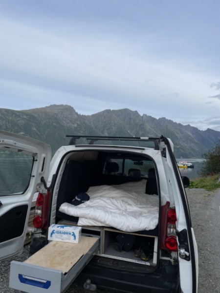 Peugeot Partner Campingbus - Bergen, Norwegen