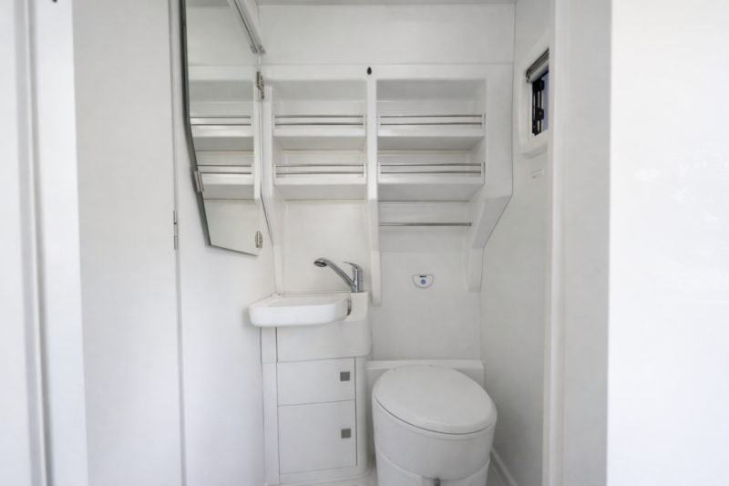 Volkswagen Crafter Grand California 680 Campingbus - Farsta, Schweden