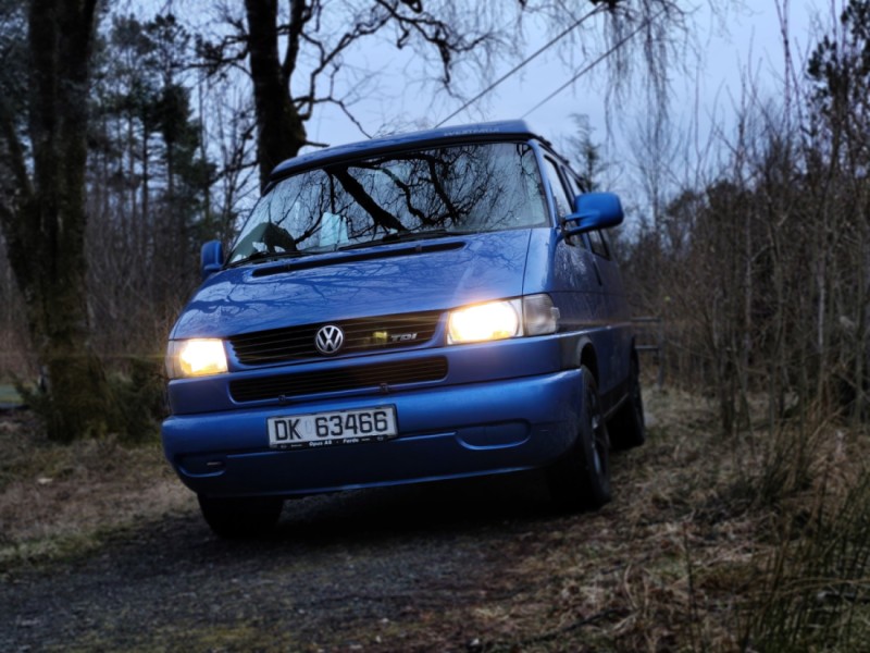 VW MULTIVAN TOP ROOF CAMPER Campingbus - Bergen, Norwegen