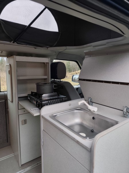 VW MULTIVAN TOP ROOF CAMPER Campingbus - Bergen, Norwegen