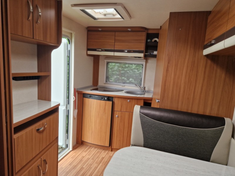 Weinsberg CaraOne 420 Wohnwagen - Stans, Schweiz