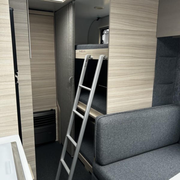 Adria Altea 552 PK Wohnwagen - Vattholma, Schweden