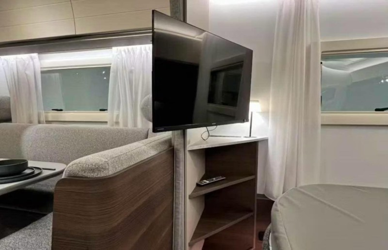 Photo of the vehicle