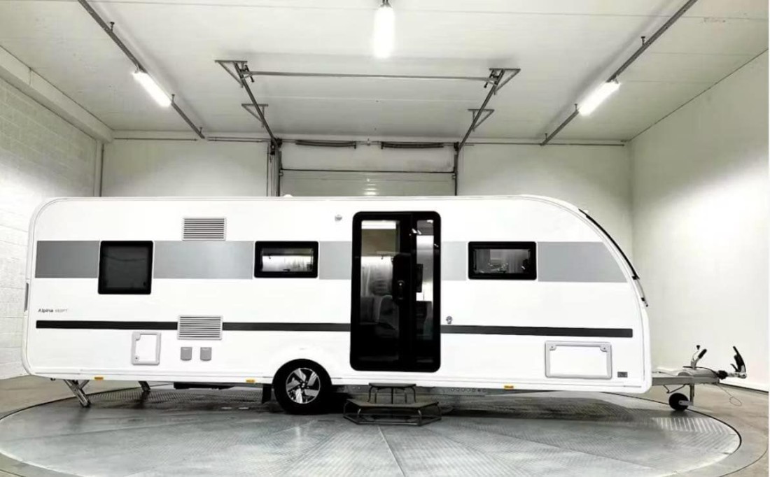 Photo of the vehicle