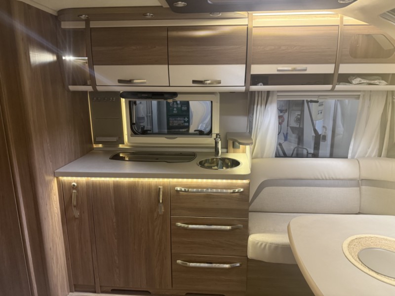 Knaus 590 UK Barnkammare Wohnwagen - Västra Frölunda, Schweden