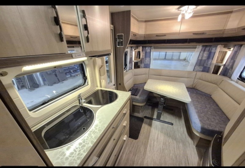 Hobby 495 UL DE Luxe Caravan - ONSALA, Sweden