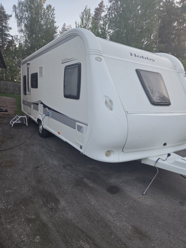Hobby 560 kmfe Wohnwagen - Bro, Schweden