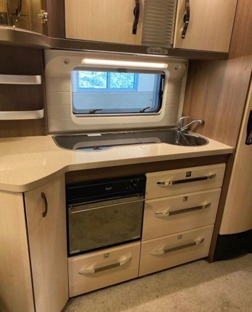 Norrem eikefiner bokhylle, naturfarge, La Redoute Interieurs | La Redoute, image size:827x1023