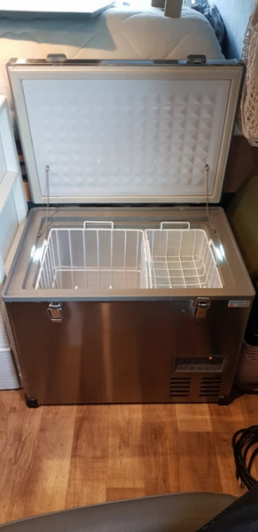 VW T5 Van - Luzern, Suisse