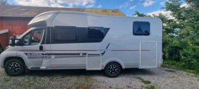 Photo of the vehicle