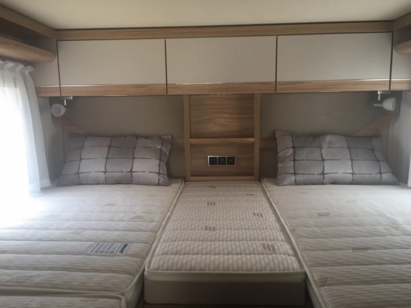 Hymer Exsis i 588 Facelift Camping-car - Zürich, Suisse
