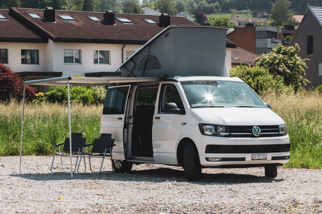 VW T6 California Beach Bybobil - Buchrain, Sveits