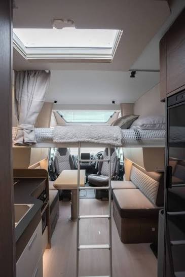 Adria Matrix 670 DL Supreme Camping-car - Avesta, Suède