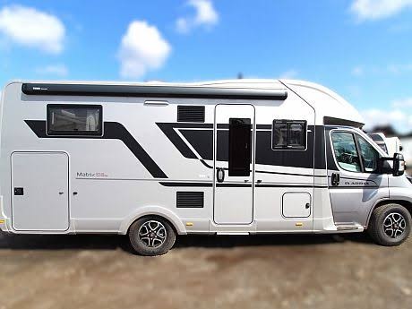 Adria Matrix 670 DL Supreme Camping-car - Avesta, Suède
