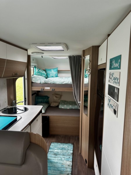 Carado A461 Wohnmobil - Müntschemier, Schweiz