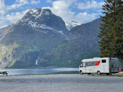 Photo of the vehicle