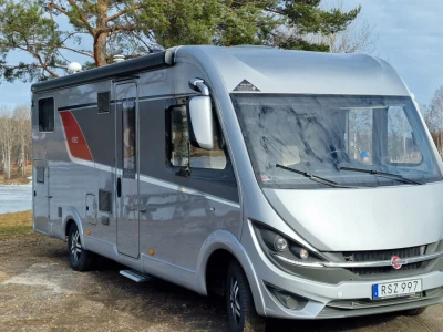 Photo of the vehicle