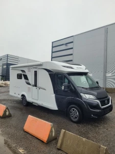 Photo of the vehicle