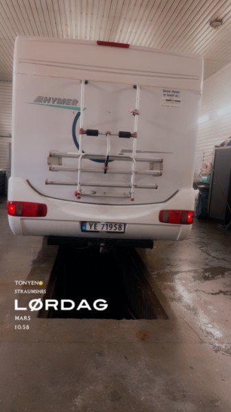 Hymer B644 2.8idtd Bobil - Rossfjordstraumen, Norge
