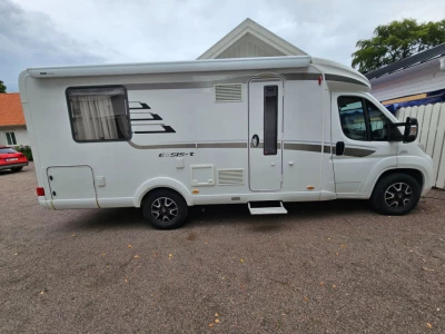 Photo of the vehicle