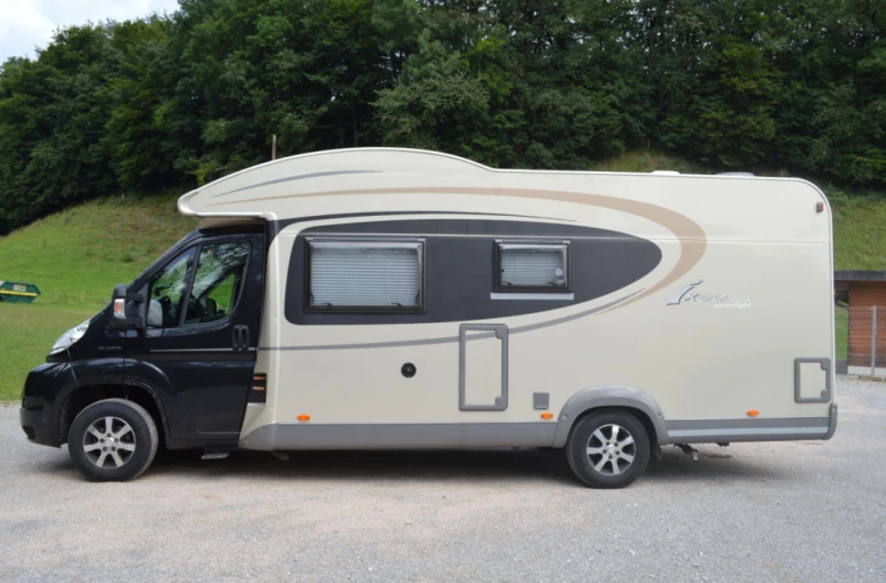 Photo of the vehicle