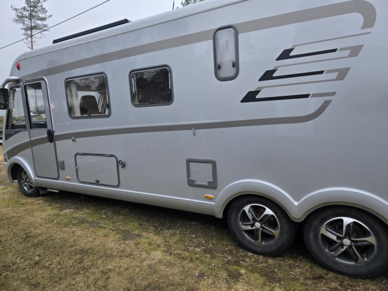 Hymer B 778 PL Wohnmobil - Grinder, Norwegen