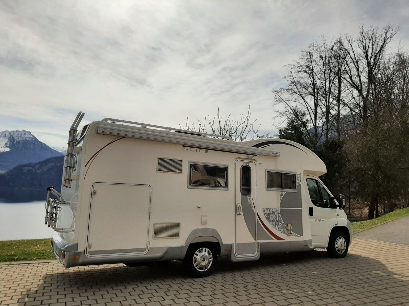 wohnmobil-in-avenches-mit-4-schlafpl-tzen-ab-197-chf-nacht-mieten