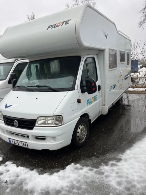 Pilote Pilote Atlantis A5 Matkailuauto - Bodø, Norja