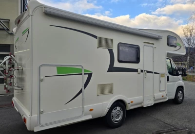 Photo of the vehicle