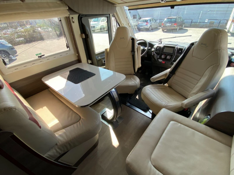 Photo of the vehicle