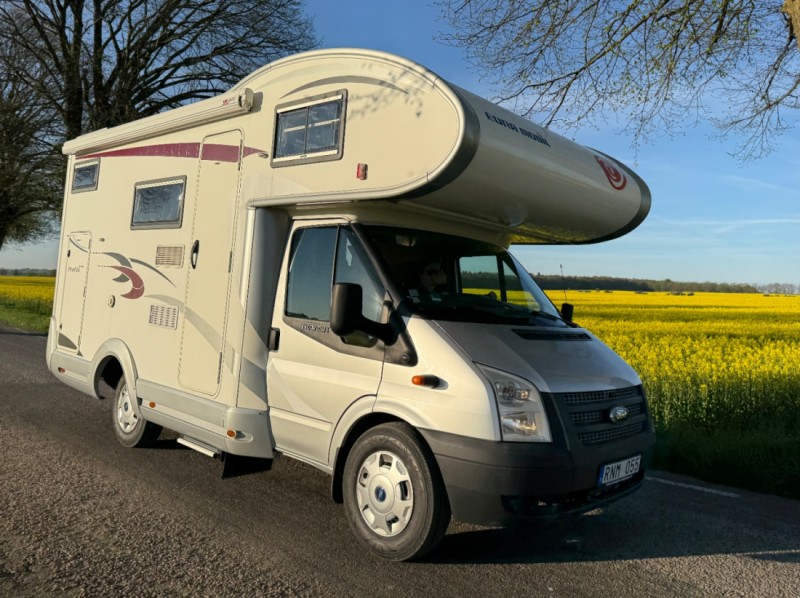 Photo of the vehicle