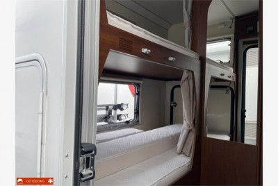 Photo of the vehicle