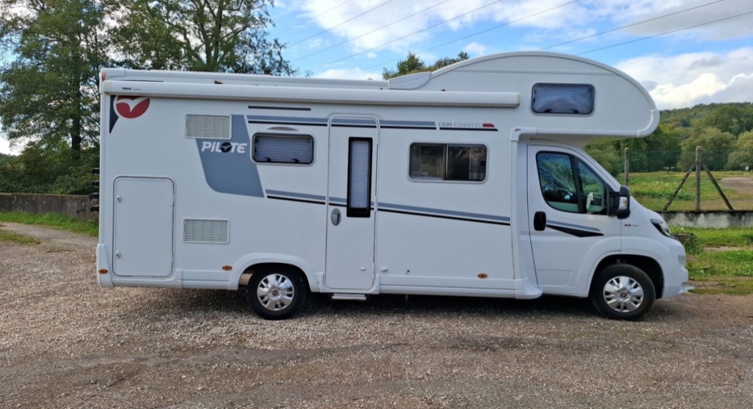 Photo of the vehicle