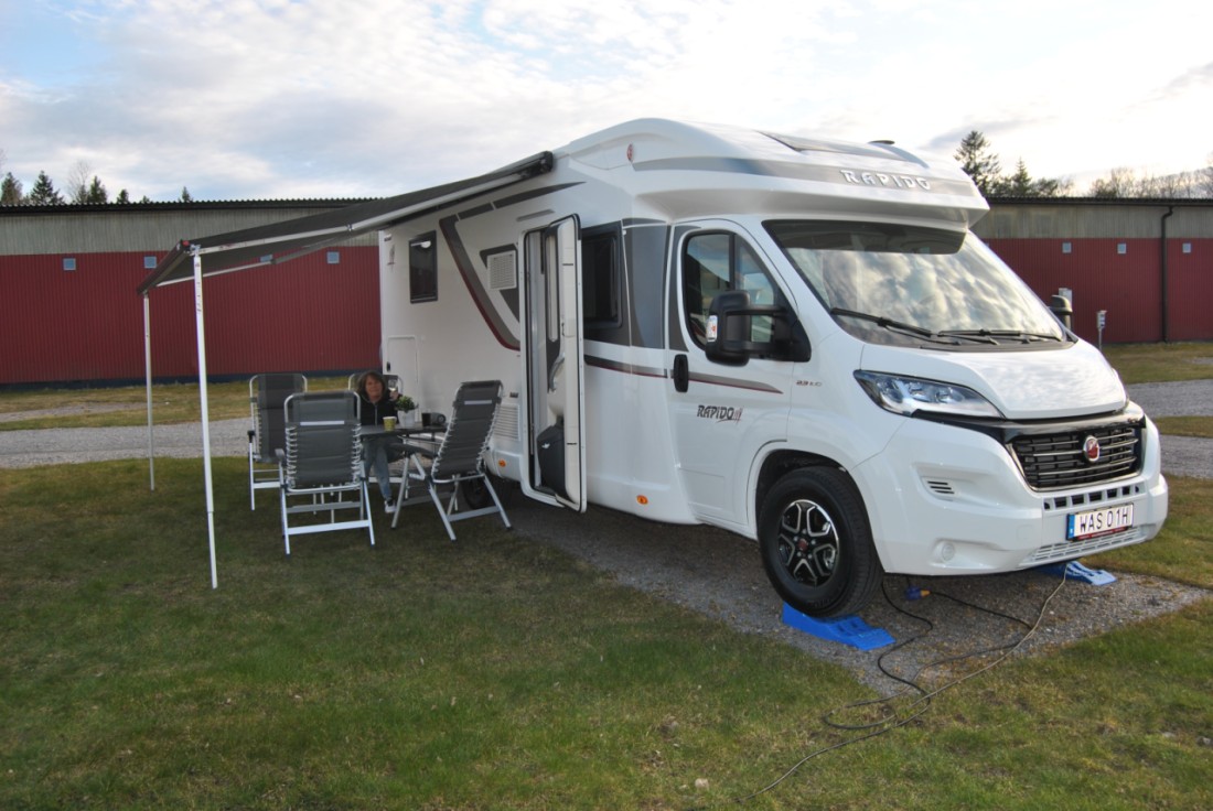 Rapido 696F Matkailuauto - Uddevalla, Ruotsi