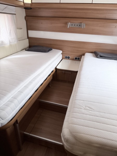 Kabe TM I810 LB Husbil - Kvicksund, Sverige