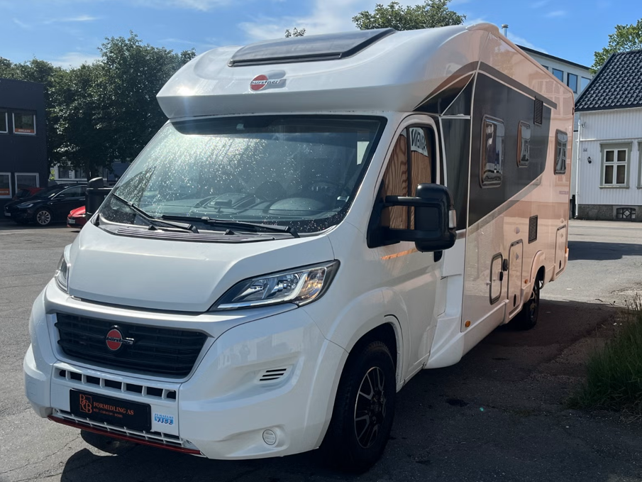Bürstner Bürstner Lyseo T744 Wohnmobil - Hommelvik, Norwegen