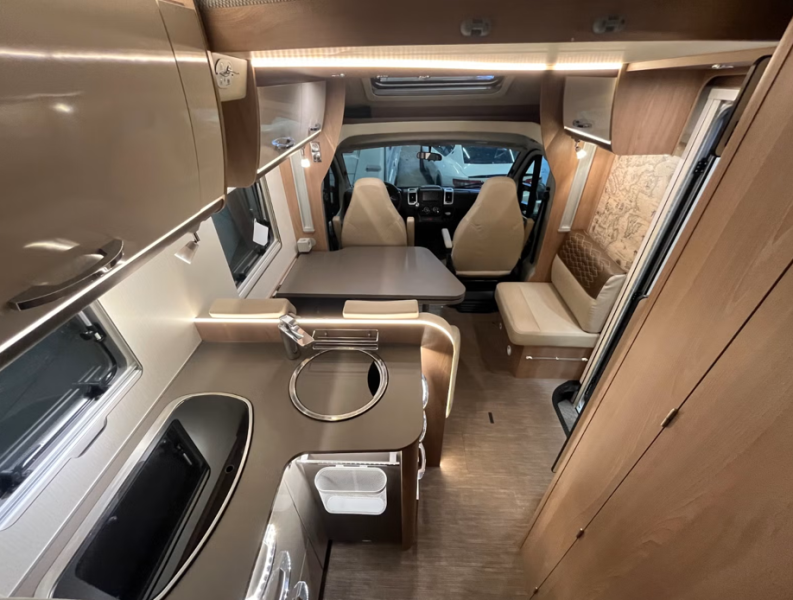 Bürstner Bürstner Lyseo T744 Wohnmobil - Hommelvik, Norwegen