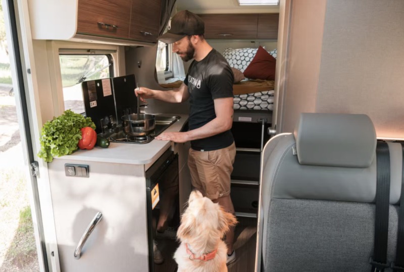 Comfort Compact | Indie Campers Ducato Multi-Jet/Transit/Jumper Matkailuauto - Nannestad, Norway, Norja