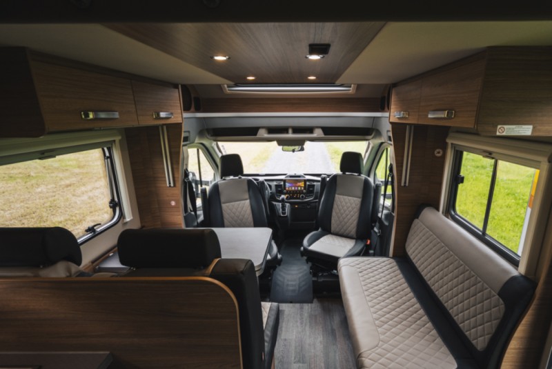 Comfort Standard | Indie Campers Atlas 5 Matkailuauto - Indre Arna, Norja